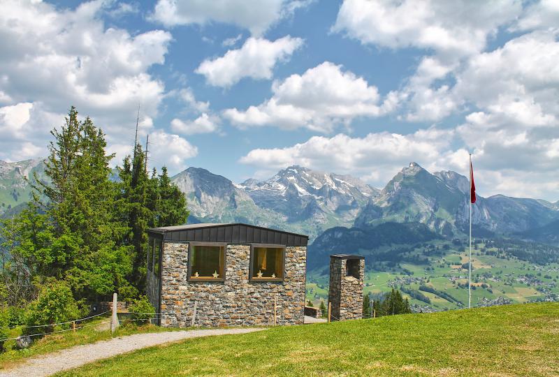 Bergkapelle Lukas (Sellamatt): aus Stein und Holz mit einzigartiger Aussicht