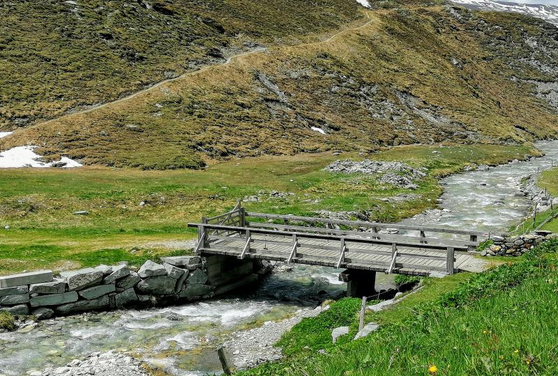 Der Jufer Rhein entspringt dem Piotgletscher auf 2790 m.ü.M. 